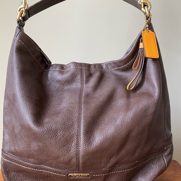 Large Leather Coach Purse - Picture 5 of 16